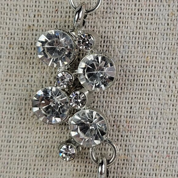 Silver-Tone Clear Crystal Statement Bib Necklace 20.5 in Lobster Clasp - Picture 6 of 11
